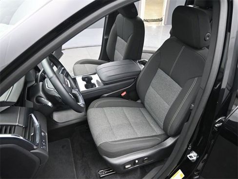 Certified 2025 GMC Acadia Elevation image 11