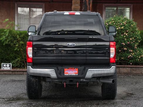 Used 2022 Ford F250 XL w/ STX Appearance Package image 7