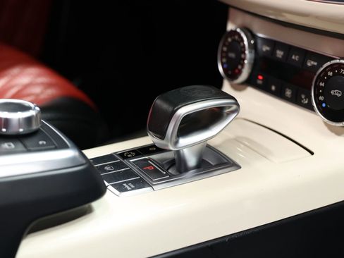 Used 2017 Mercedes-Benz G 63 AMG 4MATIC image 94