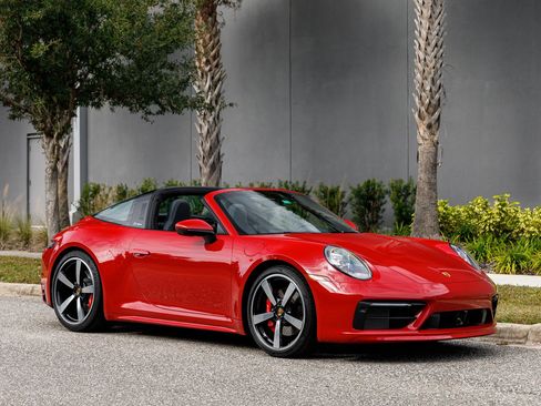 Used 2024 Porsche 911 Targa 4S image 4