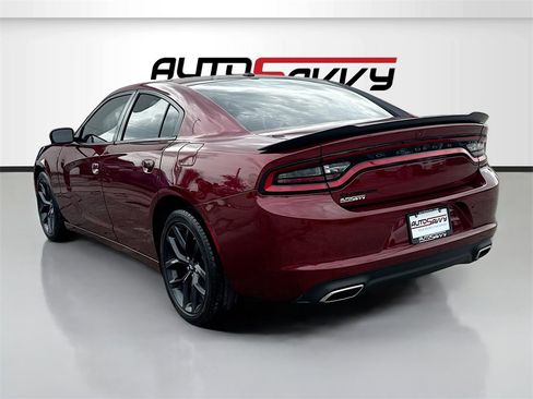 Used 2022 Dodge Charger SXT w/ Blacktop Package image 5