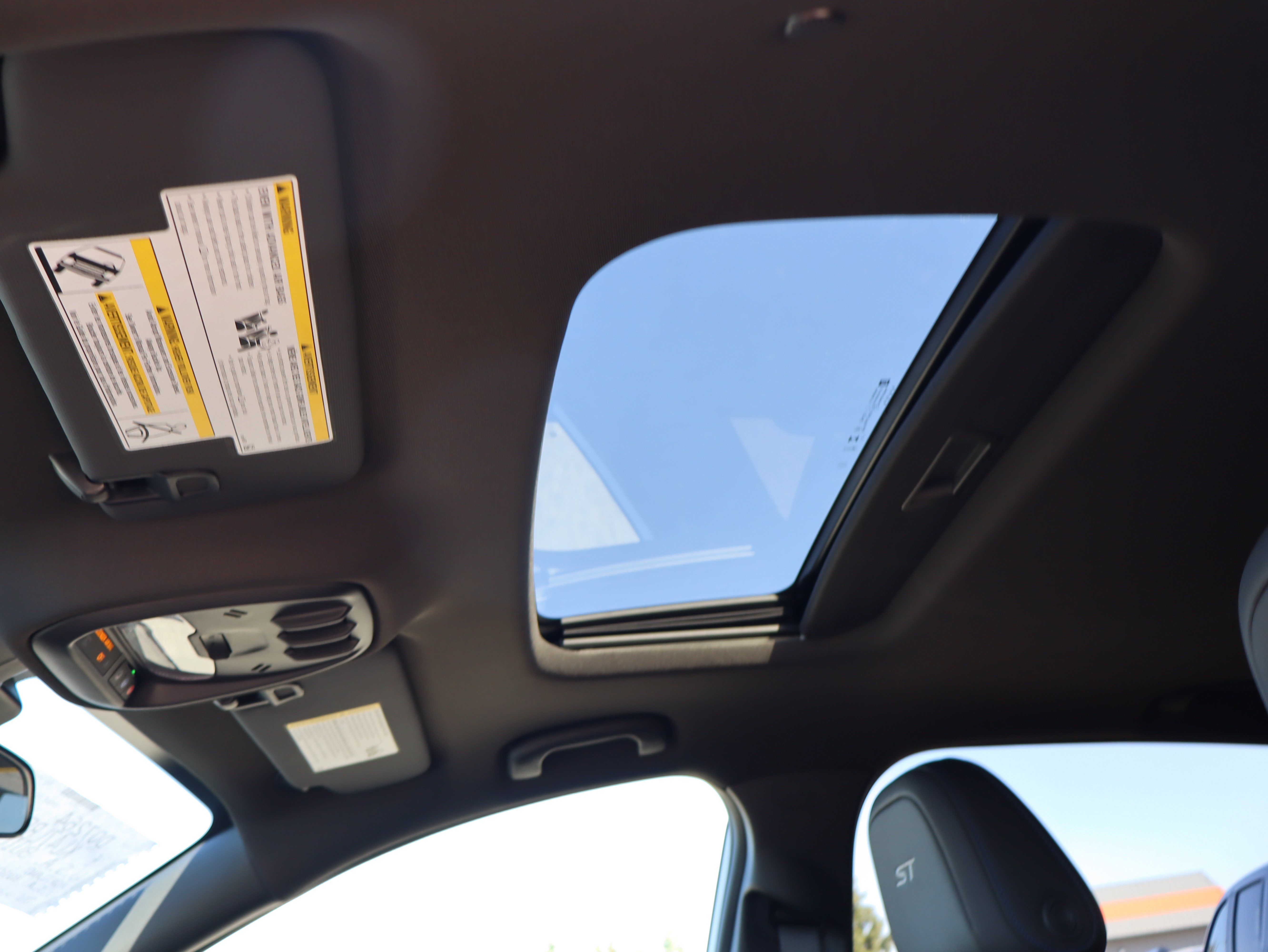 New 2026 Buick Envista Sport Touring w/ Convenience I Package FWD image 16