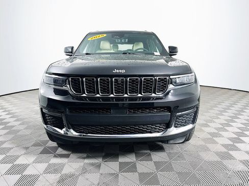 Certified 2025 Jeep Grand Cherokee L Limited w/ Luxury Tech Group II image 4