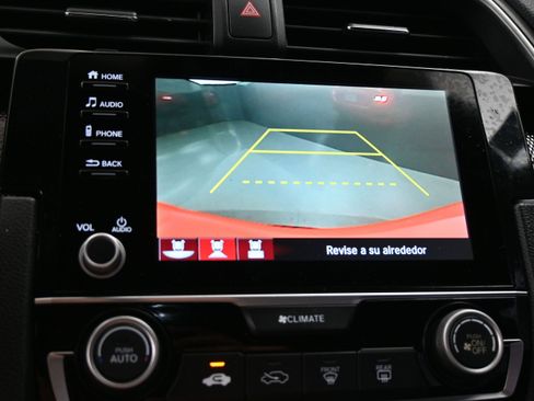 Used 2020 Honda Civic Sport image 13