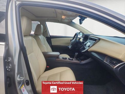 Certified 2016 Toyota Avalon Touring FWD image 17