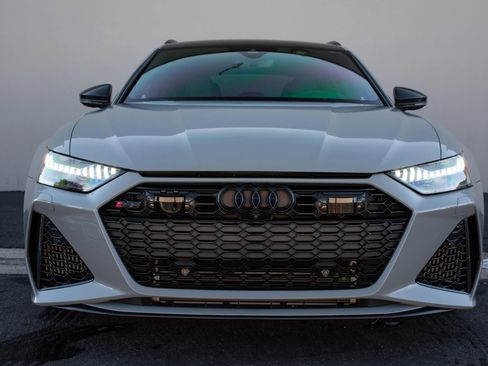 Used 2021 Audi RS 6 image 3