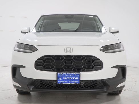 New 2026 Honda HR-V LX image 2