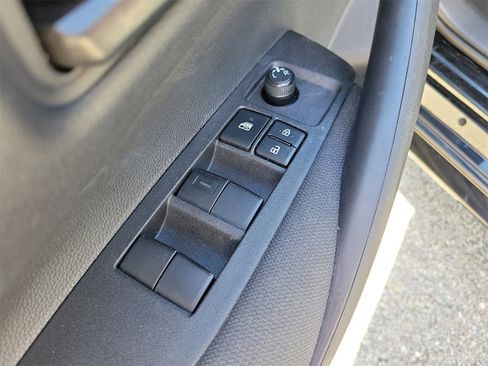 Used 2025 Toyota Corolla LE image 14