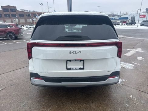 New 2026 Kia Carnival EX image 6