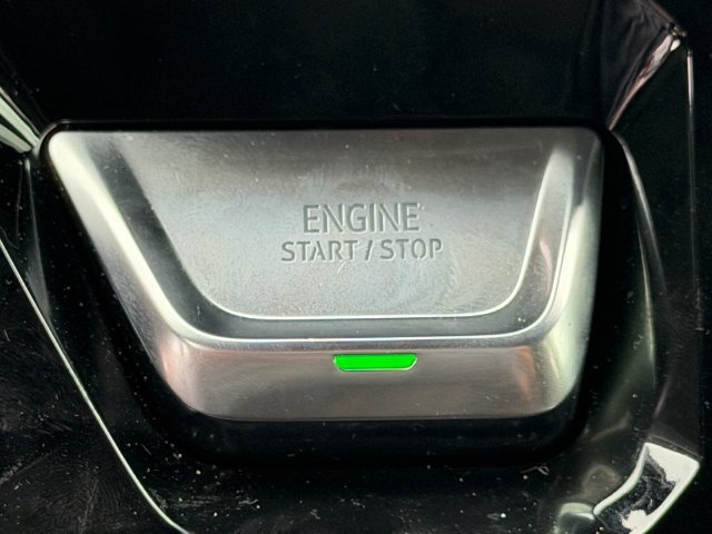 Used 2025 GMC Sierra 1500 Denali AWD/4WD image 21