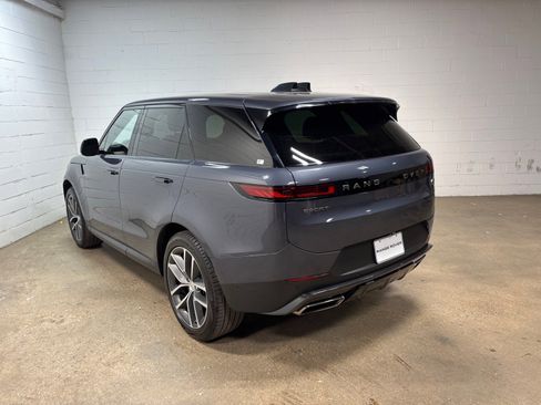 Used 2023 Land Rover Range Rover Sport SE AWD/4WD image 9