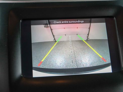 Used 2020 Jeep Cherokee Latitude image 18