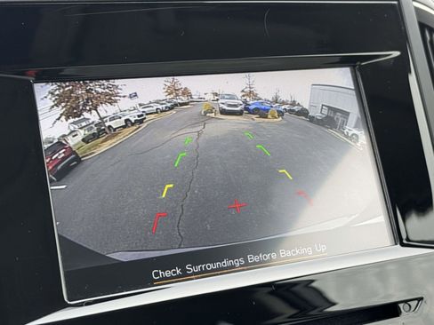 Certified 2023 Subaru Forester Premium image 17