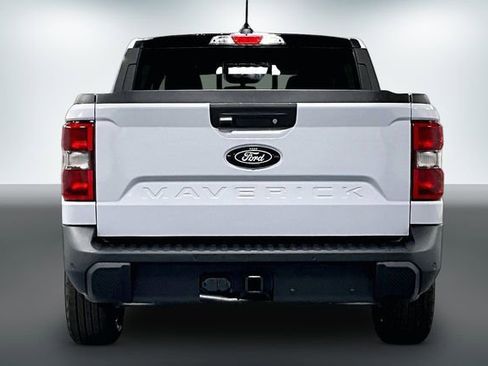 New 2026 Ford Maverick Lariat w/ Black Appearance Package image 4