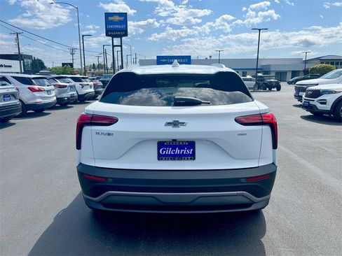 New 2025 Chevrolet Blazer EV LT image 25