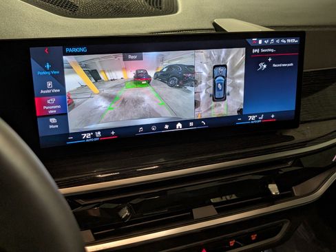 Used 2024 BMW X5 M60i w/ Climate Comfort Package image 30