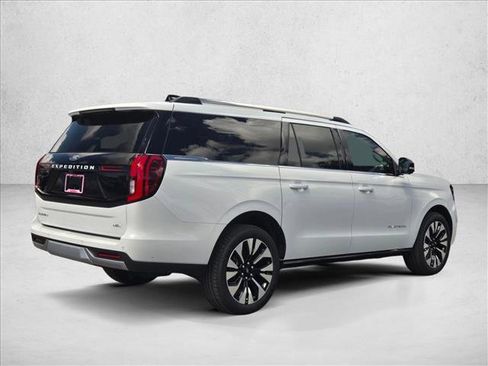 New 2025 Ford Expedition Max Platinum w/ Driver's Package image 2