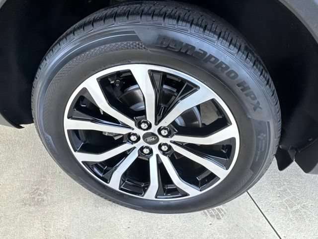 Used 2020 Ford Explorer ST w/ Premium Technology Package AWD/4WD image 41