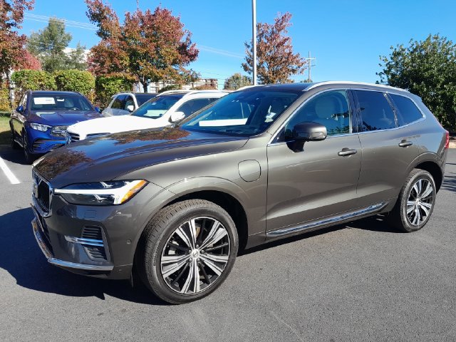 Used 2022 Volvo XC60 T8 Inscription w/ Advanced Package AWD/4WD image 21
