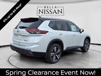 New 2025 Nissan Rogue SL w/ Tech Package