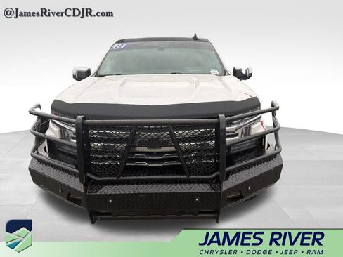 Used 2022 Chevrolet Silverado 1500 LTZ w/ LTZ Premium Texas Edition AWD/4WD image 3