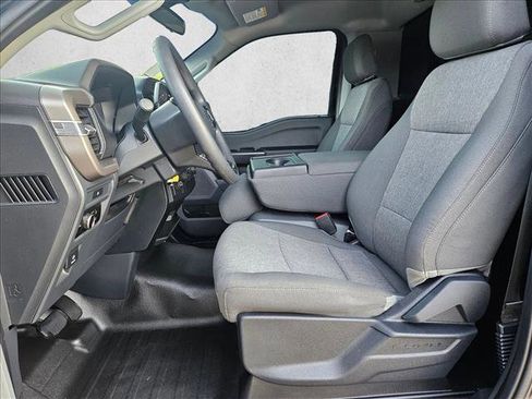 Used 2025 Ford F150 XL RWD image 16