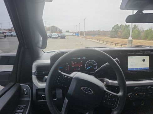 Used 2023 Ford F250 XL w/ STX Appearance Package image 13