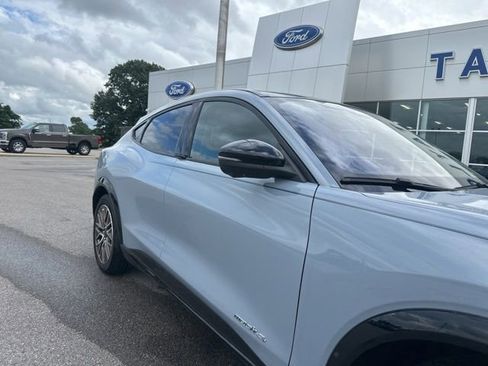 Used 2024 Ford Mustang Mach-E Premium AWD/4WD image 7