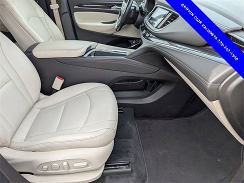 Used 2023 Buick Enclave Premium w/ Experience Buick Package image 28