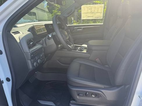 New 2026 Chevrolet Suburban LT w/ Comfort Package AWD/4WD image 11