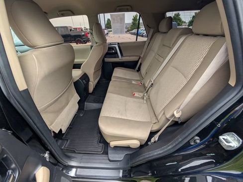 Used 2018 Toyota 4Runner SR5 AWD/4WD image 12