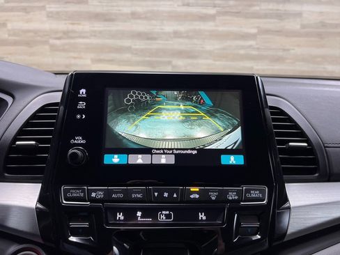 Used 2018 Honda Odyssey EX-L image 9