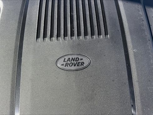 New 2026 Land Rover Range Rover Sport Dynamic SE AWD/4WD image 17