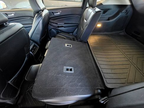 Used 2022 Ford Edge Titanium AWD/4WD image 59