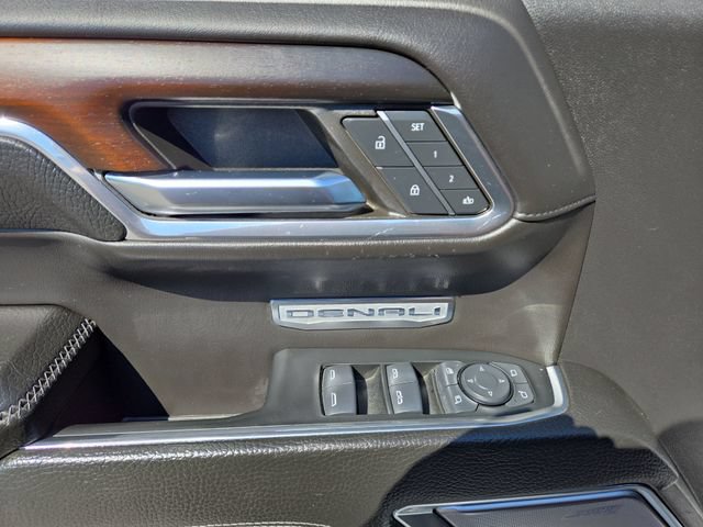 Used 2024 GMC Sierra 1500 Denali w/ Technology Package AWD/4WD image 16