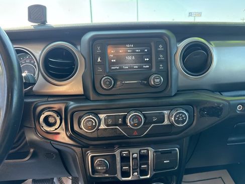 Used 2019 Jeep Wrangler Unlimited Sport S image 19