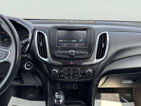 Used 2018 Chevrolet Equinox LT AWD/4WD image 26