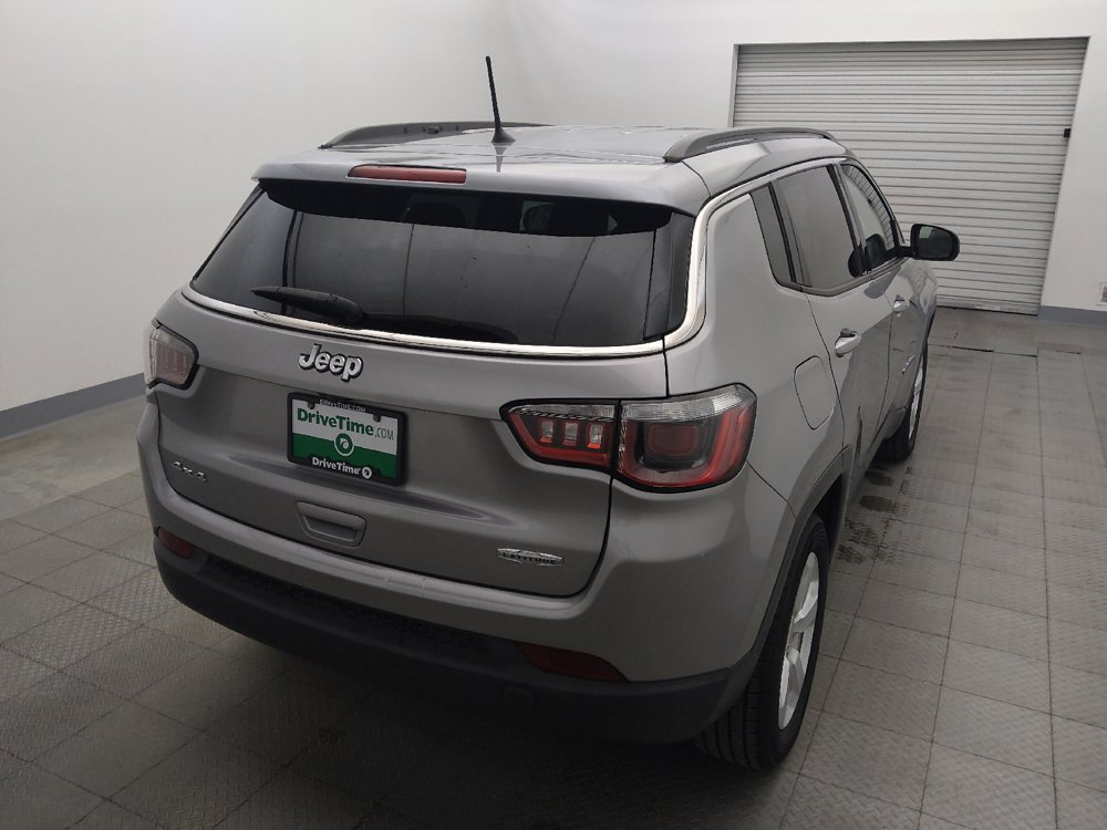 Used 2018 Jeep Compass Latitude AWD/4WD image 7