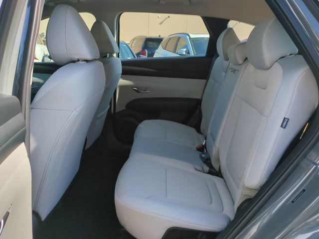 New 2026 Hyundai Tucson SE FWD image 13
