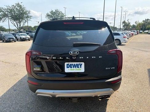 Used 2020 Kia Telluride SX w/ SX Prestige Package AWD/4WD image 4