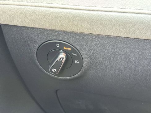 New 2026 Volkswagen Taos S image 28