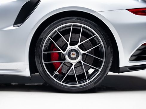 Used 2017 Porsche 911 Turbo image 24