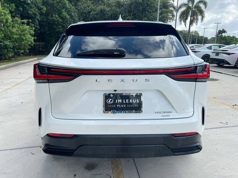 Certified 2022 Lexus NX 350 AWD w/ Vision Package image 6
