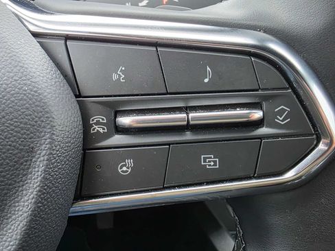 Used 2026 Chevrolet Equinox LT AWD/4WD image 32