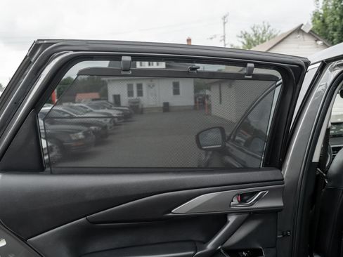 Used 2019 MAZDA CX-9 Touring w/ Touring Premium Package AWD/4WD image 9
