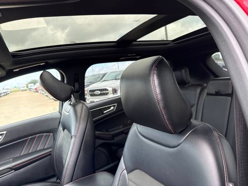 Used 2022 Ford Edge ST-Line AWD/4WD image 21