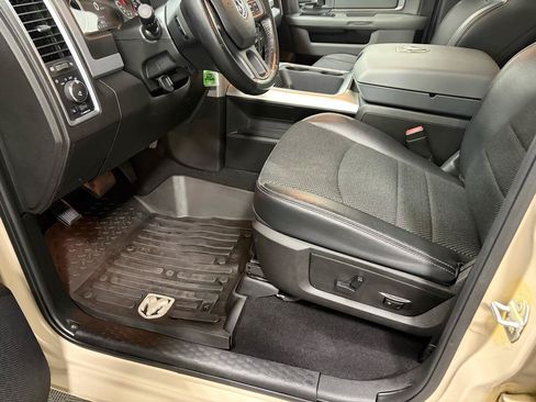 Used 2019 RAM 1500 Warlock AWD/4WD image 29