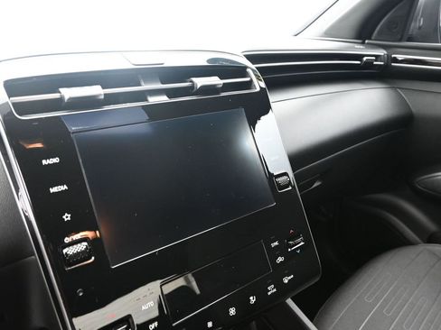 Certified 2024 Hyundai Santa Cruz SEL image 18