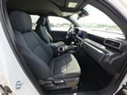 Used 2024 Toyota Tacoma SR5 w/ SR5 Upgrade Package AWD/4WD image 13