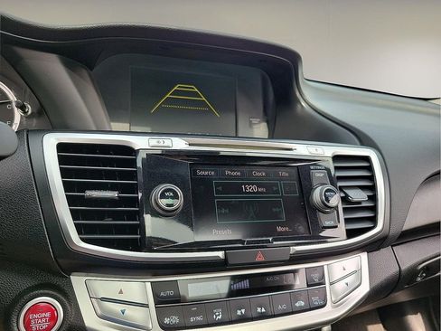 Used 2015 Honda Accord EX-L image 16